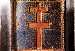 Крест святой Радегонды.jpg